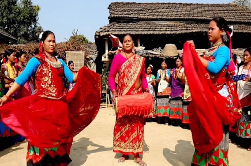 मिथिलाक्षेत्रका लोकनाच लोप हुन थालेपछि कलाकार पलायन हुँदै