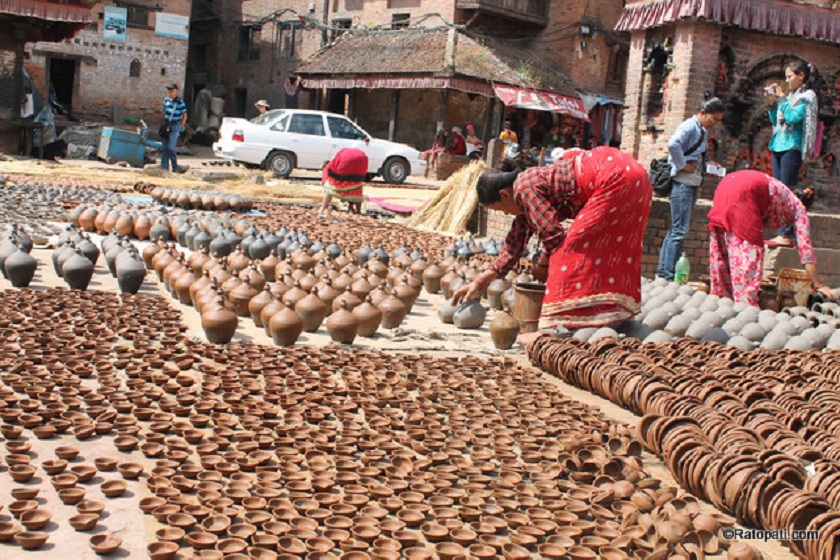 माग बढेपछि प्रजापति समुदायलाई पाला बनाउन भ्याइनभ्याई