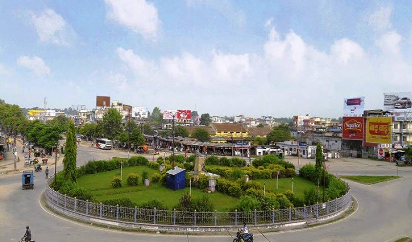 कोरोनाको जोखिम बढेपछि अत्तरिया बजार बन्द