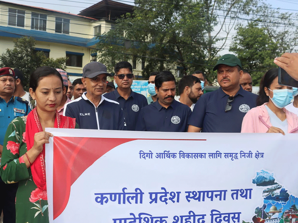 स्वच्छ वातावरणले मात्र जीवन स्वस्थ हुन्छ : मुख्यमन्त्री कँडेल