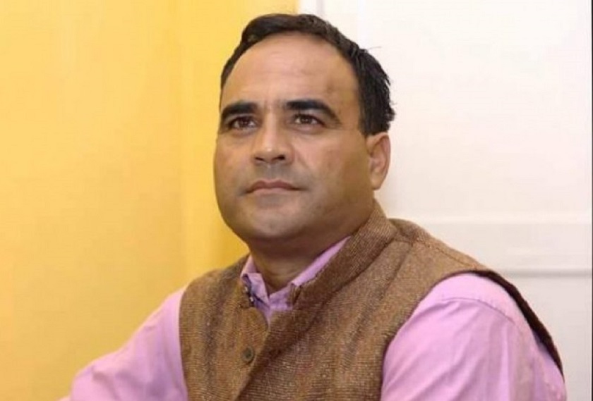 महाधिवेशनको मिति नतोकिँदै कांग्रेस महामन्त्रीमा नैनसिंह महरको उम्मेदवारी घोषणा